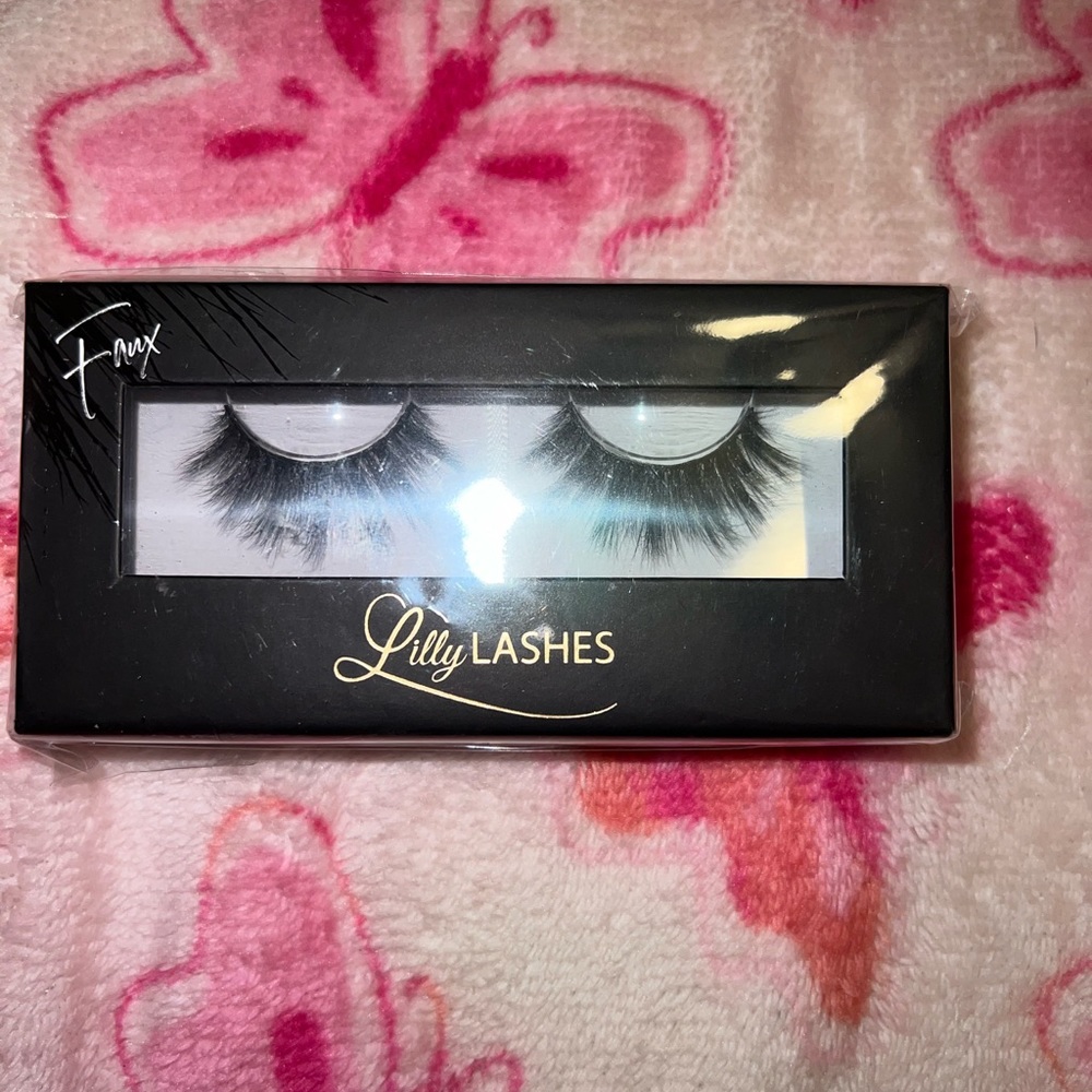 Lily lashes- 3D Faux Mink